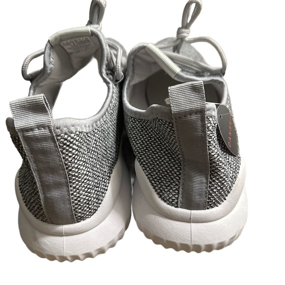 Danskin Women's Agility Lace Up Knit Sneaker In Gray 10 - Picture 4 of 7